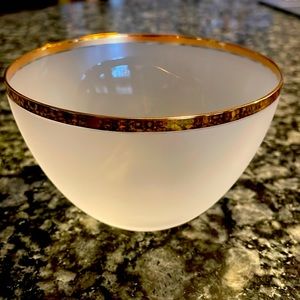 NWOT Mikasa‎ Colbie Bowl